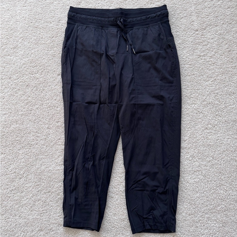 lululemon Womens Dance Studio Mid-Rise Cropped Pant